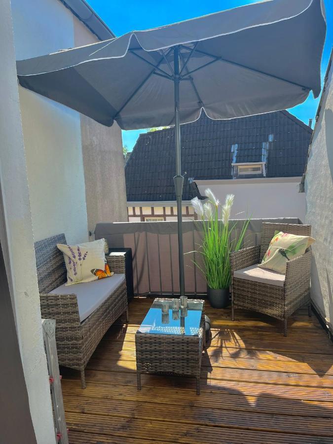 City Apartment, Ferienwohnung 3 Zkdb, Balkon, Dachgeschoss, Naehe Duesseldorf Krefeld Ngoại thất bức ảnh