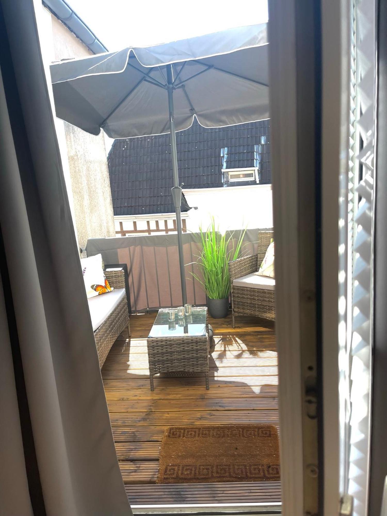 City Apartment, Ferienwohnung 3 Zkdb, Balkon, Dachgeschoss, Naehe Duesseldorf Krefeld Ngoại thất bức ảnh